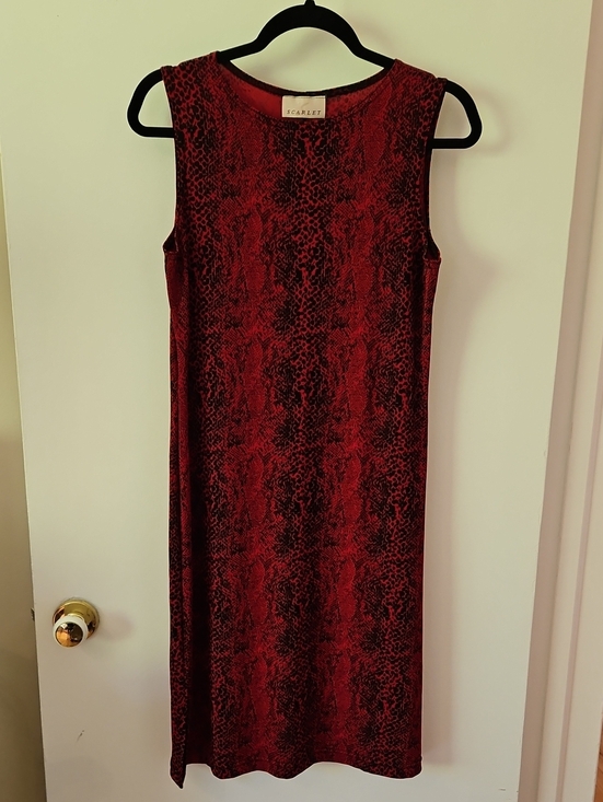 Scarlett Dresses & Skirts - Scarlett Red and Black Sleeveless Midi Dress